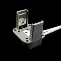 SHOWGEAR G9.5 (parts 2) Ламподержатель (патрон) керамический с проводами и оснасткой SHOWGEAR G9.5 (parts 2) Ламподержатель (патрон) керамический с проводами и оснасткой