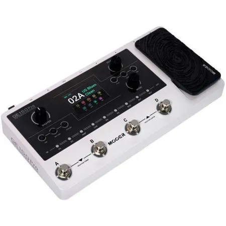 Mooer GE150 Pro Процессор эффектов гитарный, c педалью экспрессии