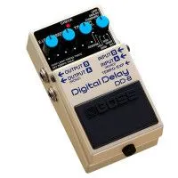BOSS DD-8 Digital delay Педаль эффектов гитарная