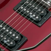 SCHECTER SGR C-1 MRED Электрогитара, 6 струн, цвет красный металлик, чехол в комплекте