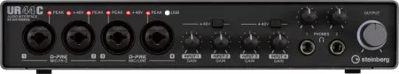 YAMAHA Steinberg UR44C