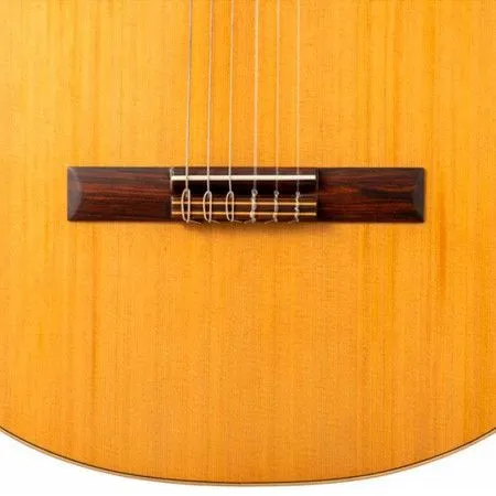 ALTAMIRA Basico+ Гитара классическая 4/4, цвет натуральный, сатиновая отделка