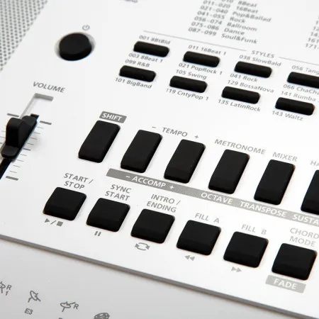Kurzweil KP140 WH Синтезатор, 61 клавиша, полифония 128, цвет белый