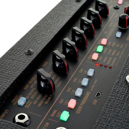 VOX VT40X Комбоусилитель для электрогитары моделирующий,  40 Вт, 1x10"