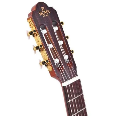 Sigma CM-2 Гитара классическая 4/4, массив кедра, натуральный цвет, матовый лак