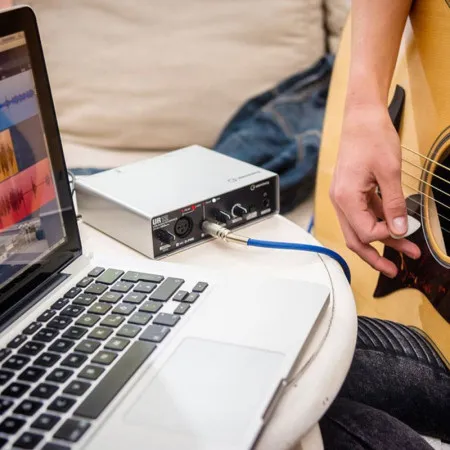 YAMAHA Steinberg UR12 USB