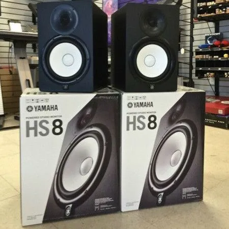 Yamaha HS8 Монитор студийный