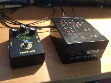 Artec SE-VCH Vintage Chorus - Педаль эффектов для электрогитары