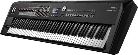 ROLAND RD-2000