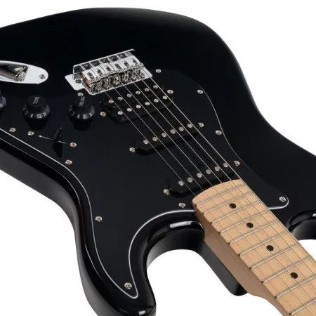 ROCKDALE Stars Plus HSS Maple Black электрогитара, стратокастер, H-S-S, тремоло бридж, цвет черный, 