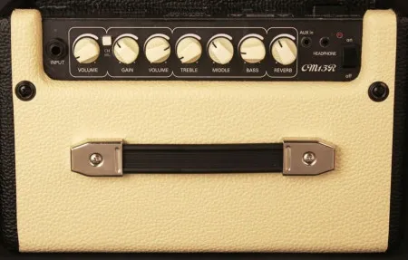 CORT CM15R BK