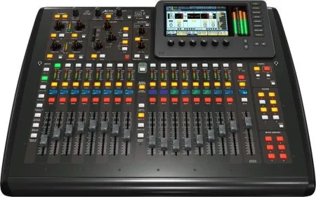 Behringer X32 COMPACT