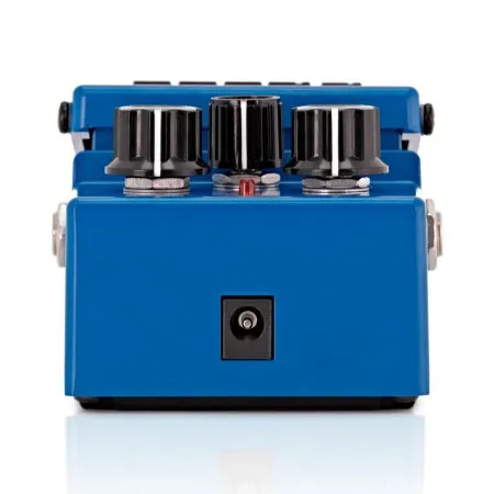 BOSS BD-2 Blues Driver Педаль эффектов гитарная