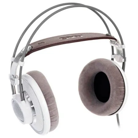 AKG K701 Наушники студийные референсные, открытого типа, 62 Ом, 10-39800 Гц