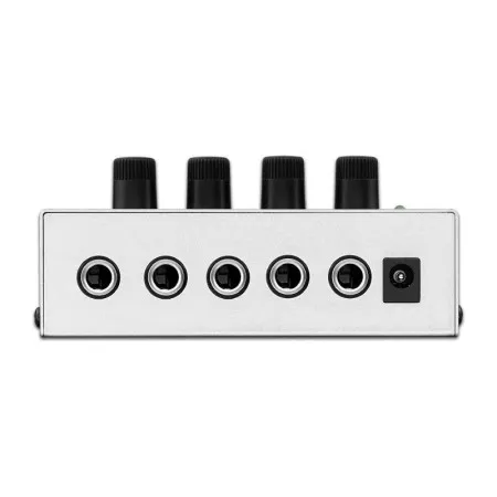 Микшерный пульт Behringer MX400 MicroMIX