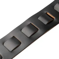 LEVY'S M26PD-BLK-WHT Amped Leather Series Ремень для гитары, кожаный, черный/белый