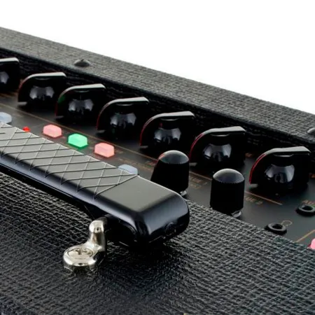 VOX VT40X Комбоусилитель для электрогитары моделирующий,  40 Вт, 1x10"