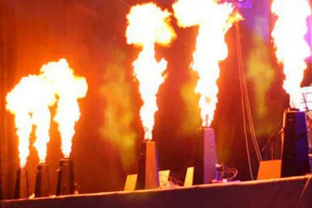 Euro DJ  FIRE Machine M - Генератор открытого пламени