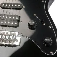 Bosstone SR-06 BK+Bag Гитара электрическая, 6 струн цвет черный