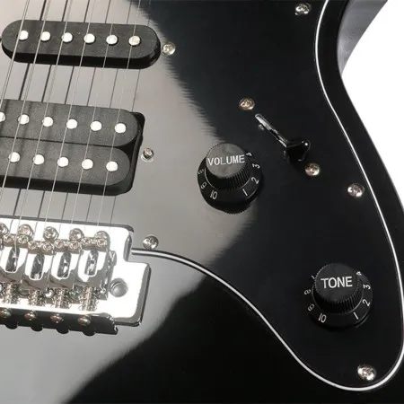 Bosstone SR-06 BK+Bag Гитара электрическая, 6 струн цвет черный