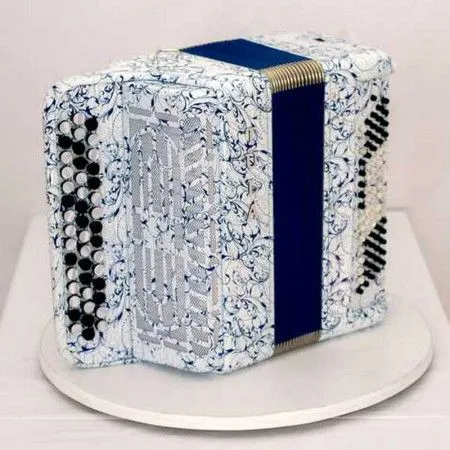 Баян БН-41 «ТУЛА» 3-рядный, 2-голосный, 46×80-II