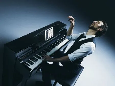 YAMAHA CSP-150B пианино цифровое, цвет чёрный