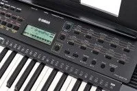 YAMAHA PSR-E273 YAMAHA PSR-E273