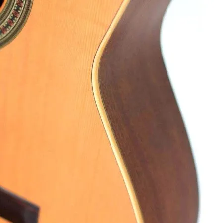 ALTAMIRA Basico+ Гитара классическая 4/4, цвет натуральный, сатиновая отделка