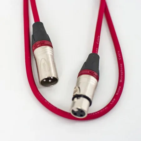 True magic TLC 1.5M/R Шнур микрофонный XLR (F) ⇔ XLR (M), 1.5 метра, красный