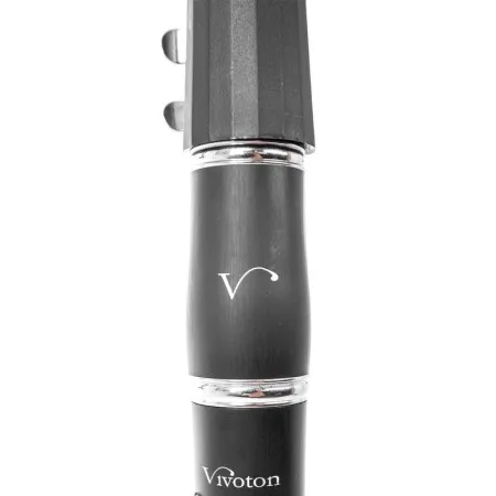 VIVOTON Standart+ Кларнет ученический Bb (Си-бемоль), в футляре, с аксессуарами в комплекте