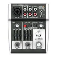 Микшерный пульт Behringer XENYX 302USB