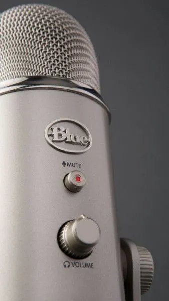 Blue Yeti Studio - микрофон USB, студийный конденсаторный