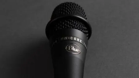 Blue enCore 100 Динамический ручной микрофон.