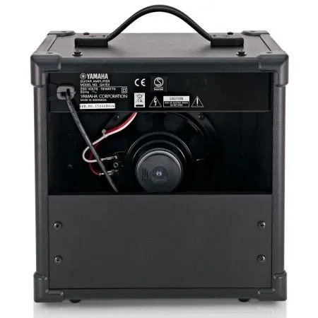 Yamaha GA15II Комбоусилитель