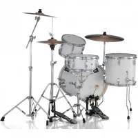 Pearl MT564/C-D33 Ударная установка из 4-х барабанов, стойки в комплекте, цвет Pure White