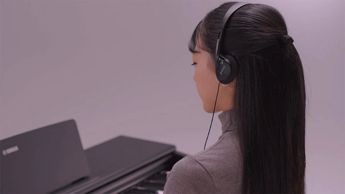 YAMAHA YDP-145R.png 445.png