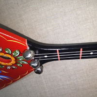 Мастерская Сереброва (к2-бл-01) Балалайка с бубенцами детская