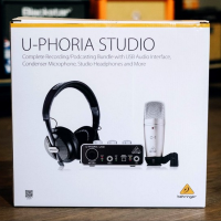 BEHRINGER U-PHORIA STUDIO
