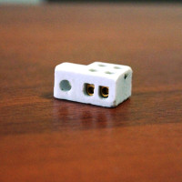 Патрон керамический GY6.35