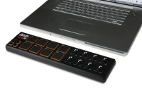 AKAI PRO LPD8