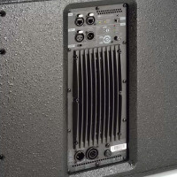 dB Technologies SUB918 Сабвуфер активный типа BASS-REFLEX, 18", 900 Вт (RMS), 134 дБ, 42-110 Гц