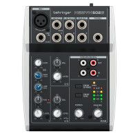 Behringer XENYX 502S Пульт микшерный